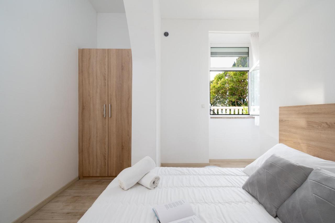 Apartments Palace Kolovare ザダル エクステリア 写真